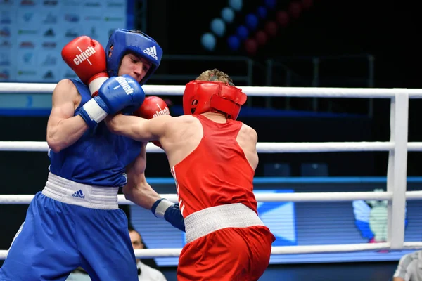 Orenburg, Rusland-7 mei 2017 jaar: jongens boxers concurreren — Stockfoto