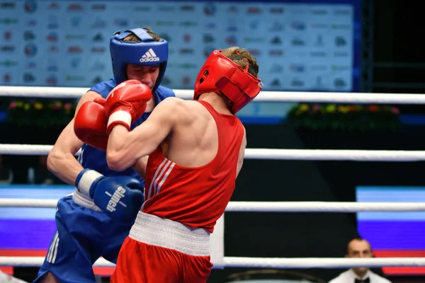 Orenburg, Rusland-7 mei 2017 jaar: jongens boxers concurreren — Stockfoto