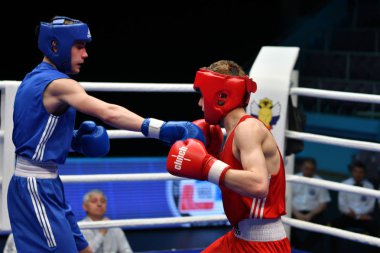 Orenburg, Rusya Federasyonu-Mayıs 7, 2017 yıl: çocuklar boksörler rekabet