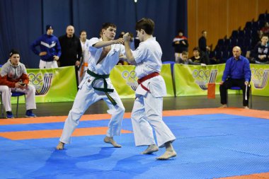 Orenburg, Rusya Federasyonu - 5 Şubat 2017 yıl: Boys rekabet içinde karate 