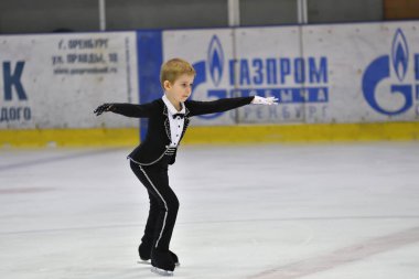 Orenburg, Rusya Federasyonu - 25 Şubat 2017 yıl: çocuk rekabet Artistik Patinaj