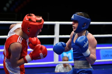 Orenburg, Rusya Federasyonu-Mayıs 7, 2017 yıl: çocuklar boksörler rekabet