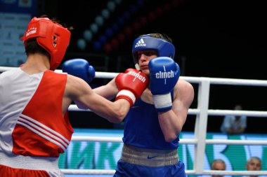 Orenburg, Rusya Federasyonu-Mayıs 7, 2017 yıl: çocuklar boksörler rekabet