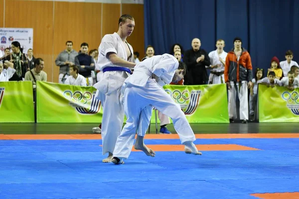 Orenburg, Rusya Federasyonu - 5 Şubat 2017 yıl: Boys rekabet içinde karate 