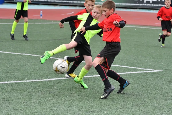 Orenburg, russland - 28. mai 2017 jahr: die jungen kicker — Stockfoto