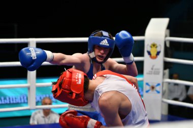 Orenburg, Rusya Federasyonu-Mayıs 7, 2017 yıl: çocuklar boksörler rekabet