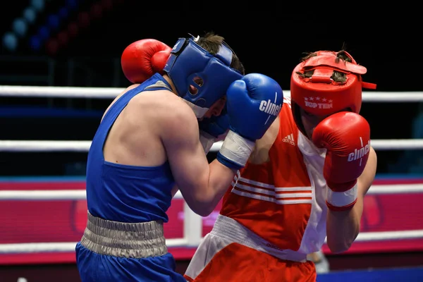 Orenburg, russland-7. mai 2017 jahr: Jungen-Boxer messen sich — Stockfoto