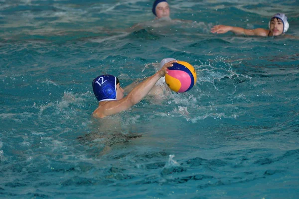 Orenburg, Rusya Federasyonu - ebilmek 4, 2017 yıl: çocuklar su polo oynamak