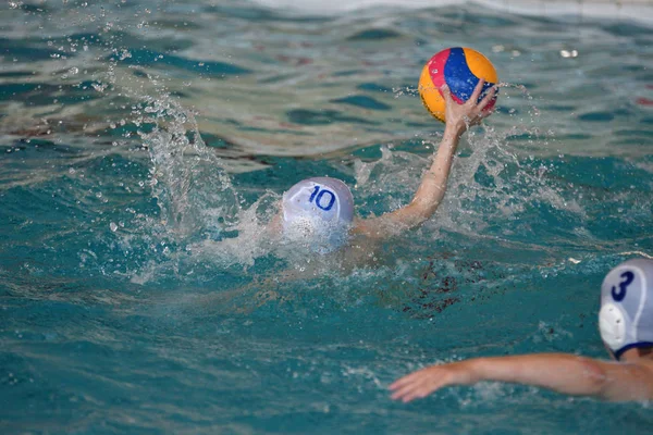 Orenburg, Rusya Federasyonu - ebilmek 4, 2017 yıl: çocuklar su polo oynamak