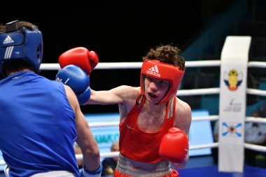 Orenburg, Rusya Federasyonu-Mayıs 7, 2017 yıl: çocuklar boksörler rekabet