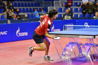 Orenburg, Rusya Federasyonu - 28 Eylül 2017 yıl: çocuk oyun Masa Tenisi rekabet