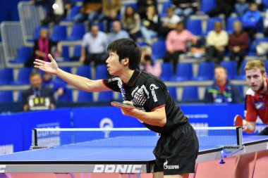 Orenburg, Rusya Federasyonu - 28 Eylül 2017 yıl: çocuk oyun Masa Tenisi rekabet