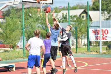 Orenburg, Rusya Federasyonu - 30 Temmuz 2017 yıl: millet sokak basketbol oyun