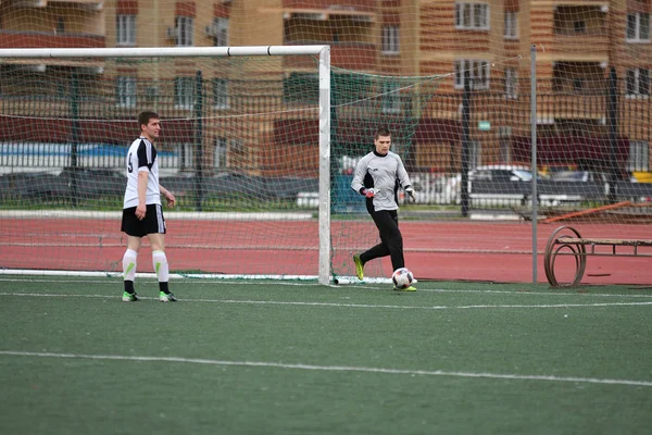 Orenburg, Russia, 8 June 2017 year: Men play soccer — Stock Photo, Image