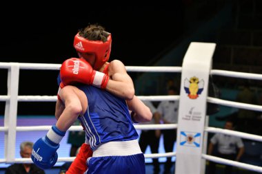 Orenburg, Rusya Federasyonu-Mayıs 7, 2017 yıl: çocuklar boksörler rekabet