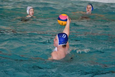 Orenburg, Rusya Federasyonu - ebilmek 4, 2017 yıl: çocuklar su polo oynamak