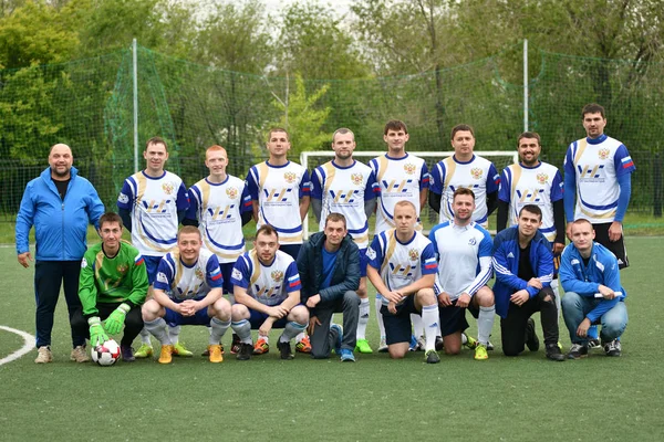 Orenburg, russland, 6. juni 2017 jahr: jungs spielen fußball — Stockfoto