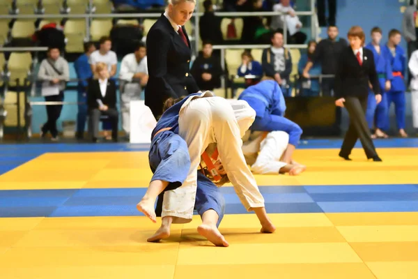 Orenburg, Rusya Federasyonu - 21 Ekim 2017: kız rekabet Judo