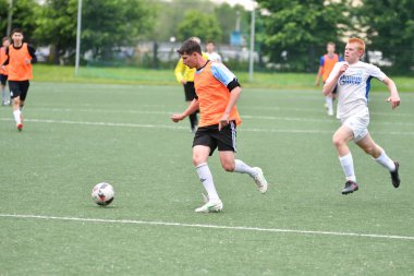 Orenburg, Rusya 6 Haziran 2017 yıl: Boys oyun futbol