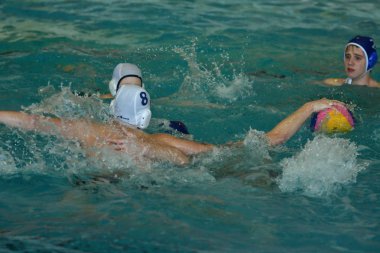 Orenburg, Rusya Federasyonu - ebilmek 4, 2017 yıl: çocuklar su polo oynamak