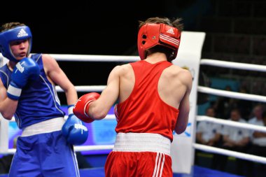 Orenburg, Rusya Federasyonu-Mayıs 7, 2017 yıl: çocuklar boksörler rekabet