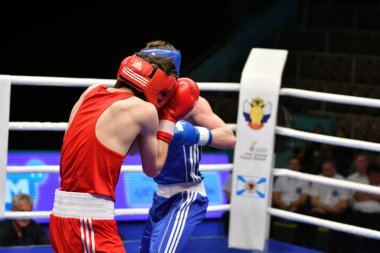 Orenburg, Rusya Federasyonu-Mayıs 7, 2017 yıl: çocuklar boksörler rekabet