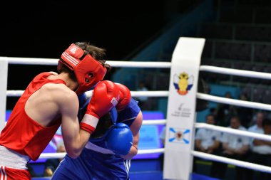 Orenburg, Rusya Federasyonu-Mayıs 7, 2017 yıl: çocuklar boksörler rekabet