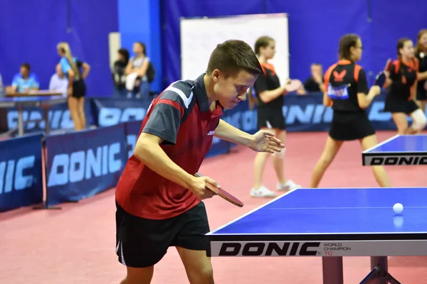 stock image Orenburg, Russia - September 15, 2017 year: Boys playing ping pong