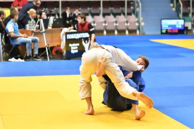 Orenburg, Rusya Federasyonu - 21 Ekim 2017: Boys Judo rekabet