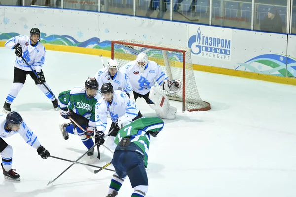Orenburg Russland April 2017 Jahr Männer Spielen Hockey Auf Eishockey — Stockfoto