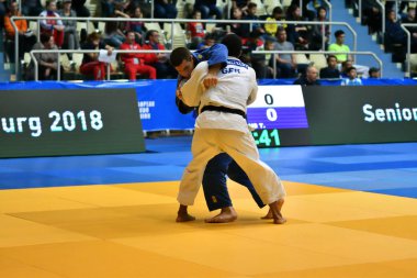 Orenburg, Rusya Federasyonu - Mayıs 12-13 yıl 2018: Boys rekabet Judo