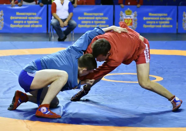 Orenburg, Russia - 25-26 жовтня 2019: змагання хлопчиків Sambo — стокове фото