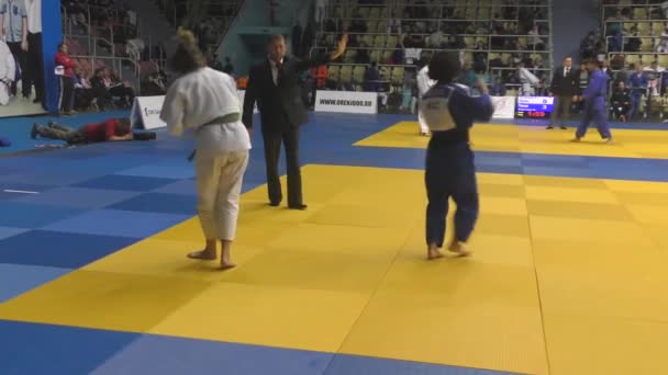 Orenburg Ρωσία Οκτωβρίου 2017 Κορίτσια Διαγωνίζονται Στο Judo Στο All — Αρχείο Βίντεο