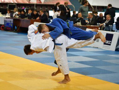 Orenburg, Rusya Federasyonu - 21 Ekim 2017: Boys rekabet Judo