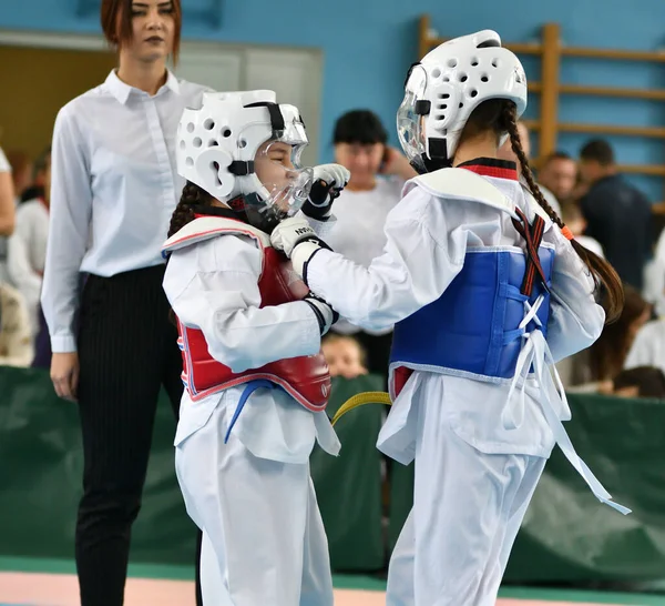Orenburg Oktober 2019 Mädchen Messen Sich Taekwondo Bei Der Offenen — Stockfoto