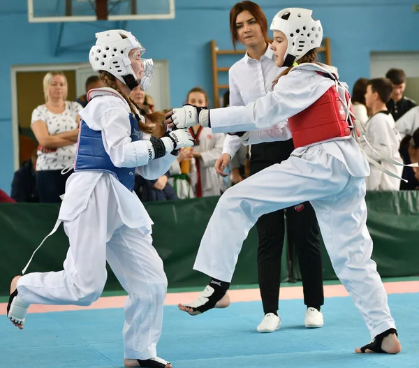 Orenburg Oroszország Október 2019 Lányok Versenyeznek Taekwondo Orenburg Open Taekwondo — Stock Fotó