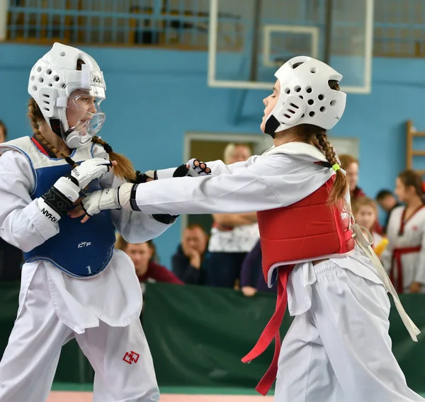 Orenburg Oroszország Október 2019 Lányok Versenyeznek Taekwondo Orenburg Open Taekwondo — Stock Fotó