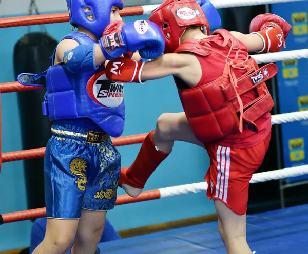 Orenburg Russie Octobre 2019 Les Garçons Concourent Boxe Thaïlandaise Pour — Photo