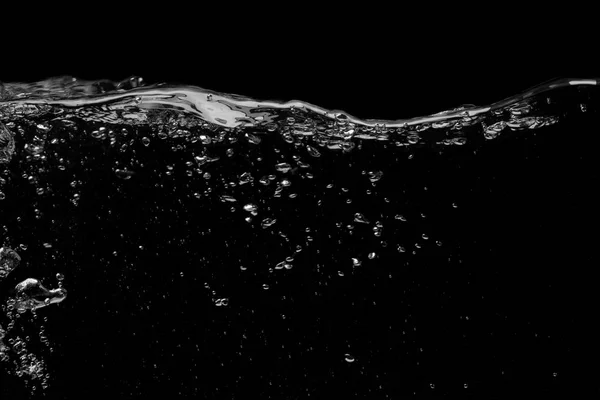 Superfície de água em um preto — Fotografia de Stock