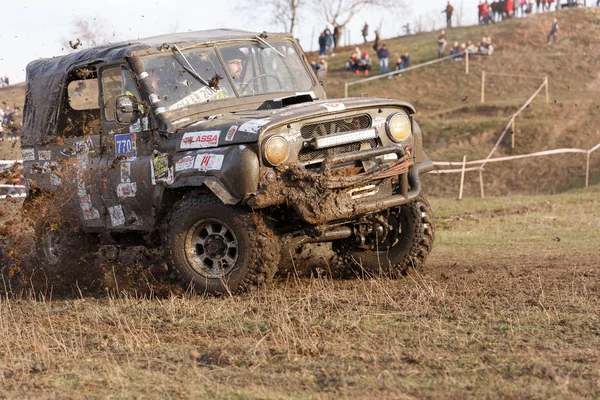 Off-road 4x4 sports car competition — Stock Photo, Image