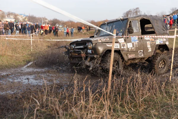 Off-road 4x4 sports car competition — Stock Photo, Image