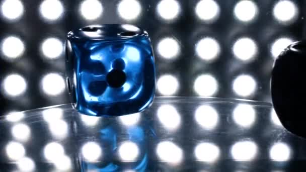 Game of Reflections on dice rotate screensaver for casinos on light background — Stock Video