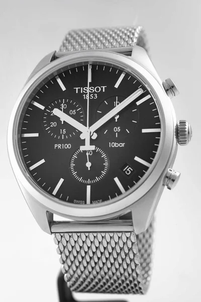 Le Locle, Швейцарія 15.01.2020 - Tissot man watch less steel case, black clock face dial, swiss quartz techantic watch isolated, swiss made production — стокове фото