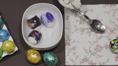 Paskalya yumurtası süslemesi. Paskalya yumurtası yapıyorum. Basit dekorasyon fikirleri