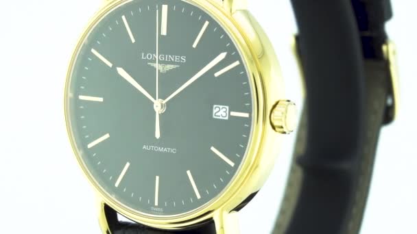 Saint-Imier, Svájc, 2.02.2020 - Longines watch black clock face dial close up leather strap. klasszikus elegáns svájci készült órák — Stock videók