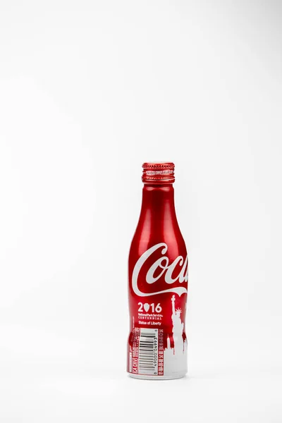 New York, USA 11.01.2020 Coca-Cola aluminum recyclable bottle isolated limited edition — Stock Photo, Image