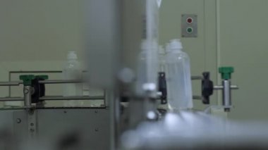 Tıbbi Çözümler Taşıyıcı Üflemeli plastik şişeler Sıvı dolu konteynır üretmek için kullanılan mühür teknolojisi tıbbi veya gıda endüstrisi fabrikası