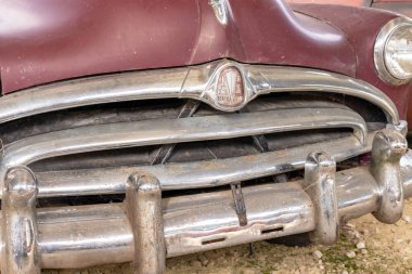 Moskova, Rusya - 11 Ağustos 2019: Bir araba müzesinde Hudson Hornet, ön manzara.