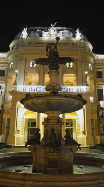 Slovakya Ulusal Havası yakınlarındaki Bratislava Çeşmesi.