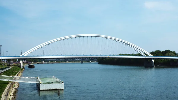 Pont Apollo Dans Bratislava Slovaquie Vue Depuis Eurovea — Photo